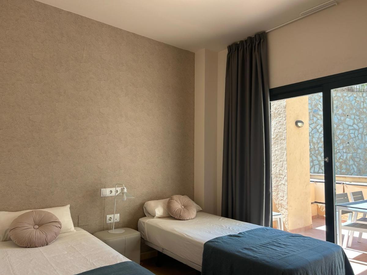 Quite & Relaxing Private Apartment For 2-6 Pers - Golf & Pool Resort - Murcia Exterior photo